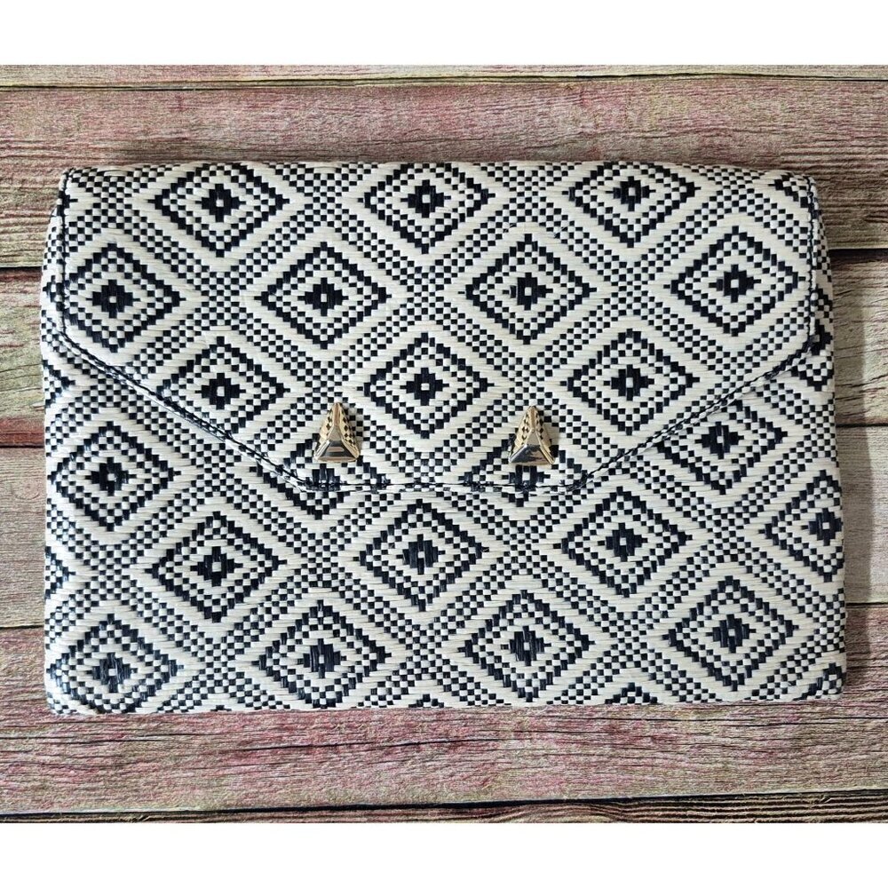 Stella & Dot City Slim City Clutch Woven Raffia Black and Gold Diamond Pattern